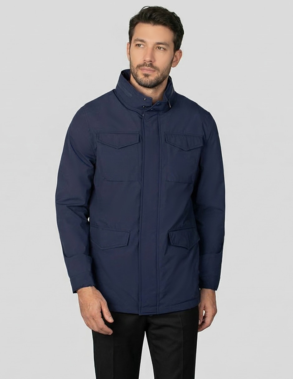 Abrigo con bolsillos para hombre